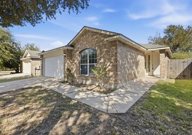 Photo 3 of Single family home for sale at 1204 Battenburg Trl, Pflugerville, TX 78660 | MLS# 9772161 | Listing updated on 2026-09-26