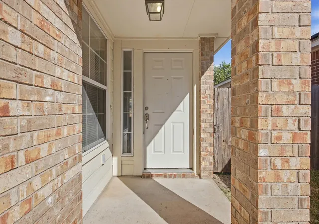 Photo 4 of Single family home for sale at 1204 Battenburg Trl, Pflugerville, TX 78660 | MLS# 9772161 | Listing updated on 2026-09-26