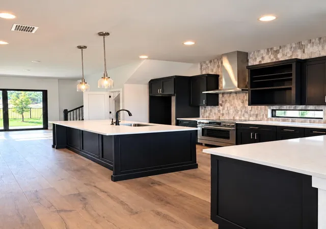 Photo 2 of Single family home for sale at 711 N Paleface Ranch Rd #5, Spicewood, TX 78669 | MLS# 7339391 | Listing updated on 2026-10-08