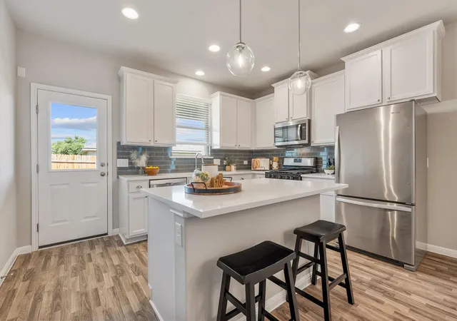 Photo 2 of Single family home for sale at 1209 Dawson Dune Cv, Leander, TX 78641 | MLS# 5751227 | Listing updated on 2026-09-27