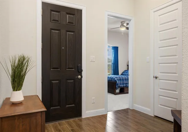 Photo 4 of Single family home for sale at 109 Buffalo View Ln, Georgetown, TX 78628 | MLS# 7236608 | Listing updated on 2026-09-26