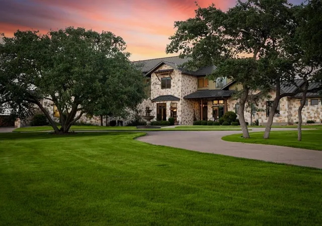 Photo 3 of Mansion for sale at 1580 Fm 3237, Wimberley, TX 78676 | MLS# 4594180 | Listing updated on 2026-10-02