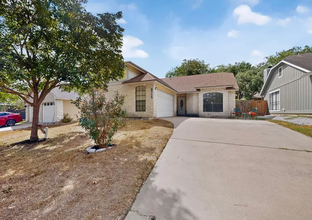 Photo 4 of Single family home for sale at 8525 Birmingham Dr, Austin, TX 78748 | MLS# 7194612 | Listing updated on 2026-10-10