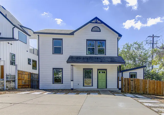 Photo 1 of Single family home for sale at 1901 New York Ave #A, Austin, TX 78702 | MLS# 4576693 | Listing updated on 2026-09-24