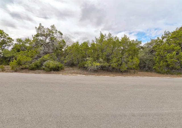 Photo 4 of Land for sale at 20607 Fawn Ridge Dr, Lago Vista, TX 78645 | MLS# 9566305 | Listing updated on 2026-09-21