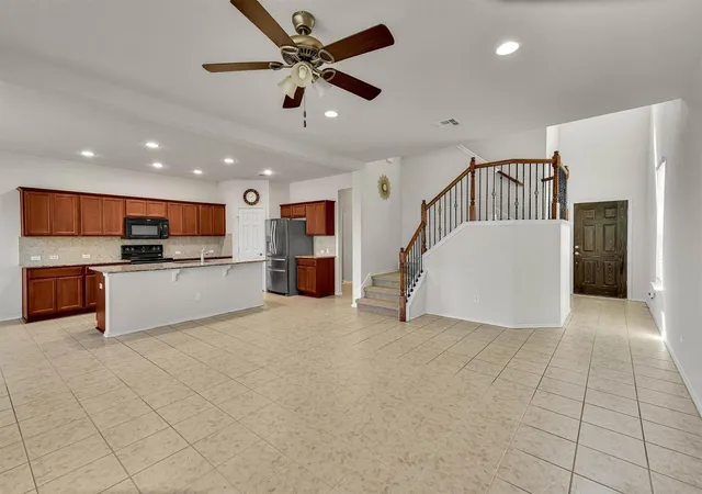 Photo 4 of Single family home for sale at 3908 Belmont Stables Ln, Austin, TX 78728 | MLS# 8932448 | Listing updated on 2026-10-26