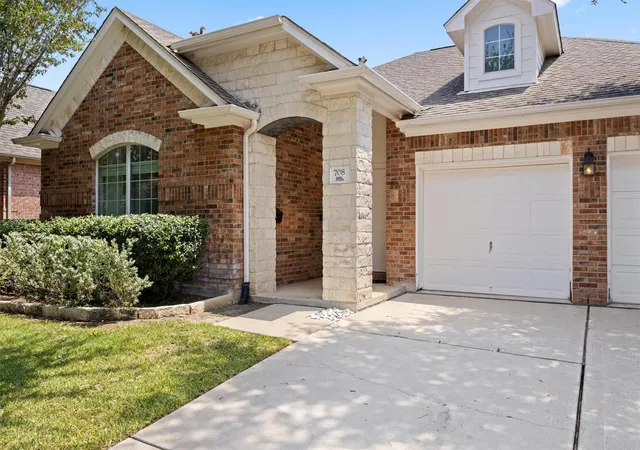 Photo 3 of Single family home for sale at 708 Bent Wood Pl, Round Rock, TX 78665 | MLS# 8466208 | Listing updated on 2026-10-03