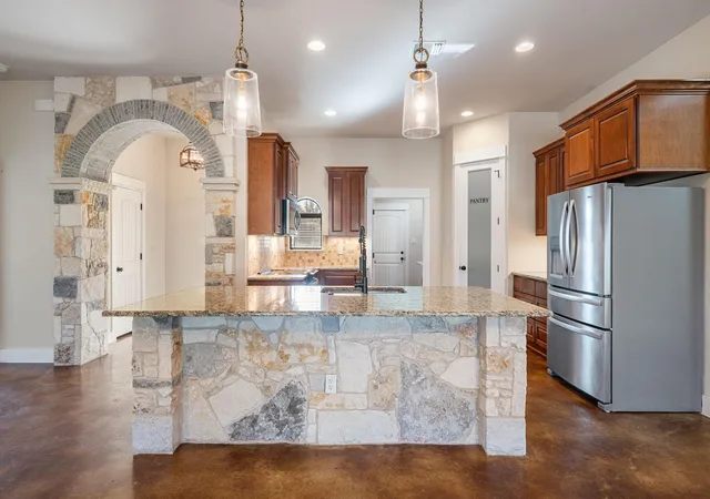 Photo 2 of Single family home for sale at 307 Bluestem Cv, Georgetown, TX 78633 | MLS# 4358033 | Listing updated on 2026-10-18