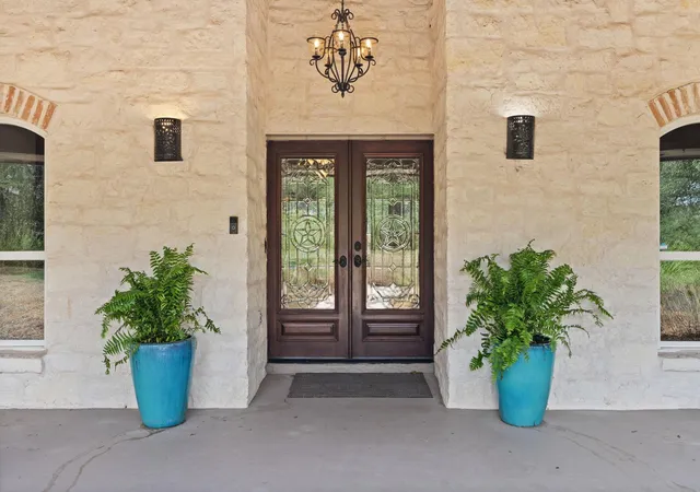 Single family home for sale at 24 Long Crk Rd, Austin, TX 78737 | MLS# 5409481 | Listing updated on 2026-09-23