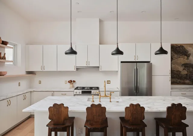 Photo 2 of Condo for sale at 2300 Enfield Rd #306, Austin, TX 78703 | MLS# 7281474 | Listing updated on 2026-09-22