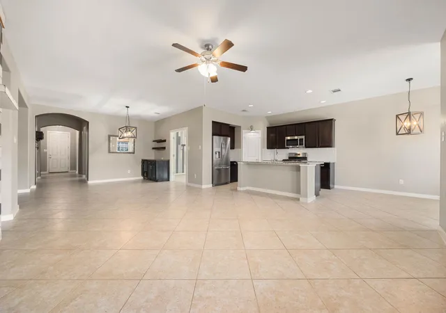 Photo 4 of Single family home for sale at 130 Starboard Ln, Kyle, TX 78640 | MLS# 7246764 | Listing updated on 2026-09-30