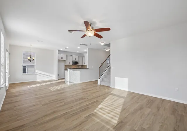Photo 3 of Single family home for sale at 128 Leon River Loop, Hutto, TX 78634 | MLS# 4008841 | Listing updated on 2026-10-08