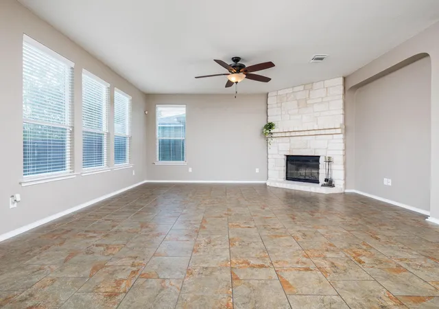 Photo 4 of Single family home for sale at 13525 Abraham Lincoln St, Manor, TX 78653 | MLS# 4434499 | Listing updated on 2026-10-04