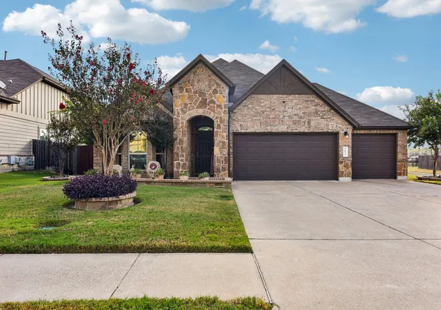 Photo 1 of Single family home for sale at 1817 Morts Pl, Manchaca, TX 78652 | MLS# 3898821 | Listing updated on 2026-10-17