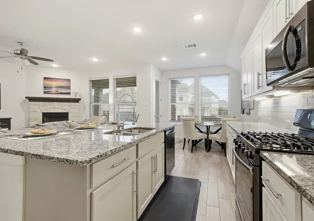 Photo 3 of Single family home for sale at 6832 Catania Loop, Round Rock, TX 78665 | MLS# 8570319 | Listing updated on 2026-10-03