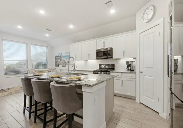 Photo 4 of Single family home for sale at 6832 Catania Loop, Round Rock, TX 78665 | MLS# 8570319 | Listing updated on 2026-10-03