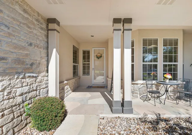 Photo 3 of Single family home for sale at 122 Bass St, Georgetown, TX 78633 | MLS# 1909470 | Listing updated on 2026-10-23