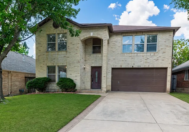 Photo 2 of Single family home for sale at 1218 Gazania Dr, Pflugerville, TX 78660 | MLS# 1929932 | Listing updated on 2026-10-07