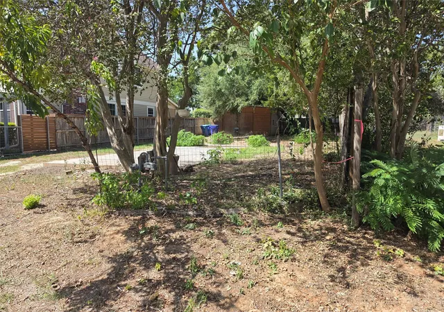 Photo 2 of Land for sale at 102 E Alamo St, Elgin, TX 78621 | MLS# 9499856 | Listing updated on 2026-09-22