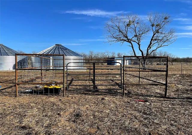 Photo 3 of Single family home for sale at 6417 County Rd 120, Marble Falls, TX 78654 | MLS# 6938904 | Listing updated on 2026-09-23