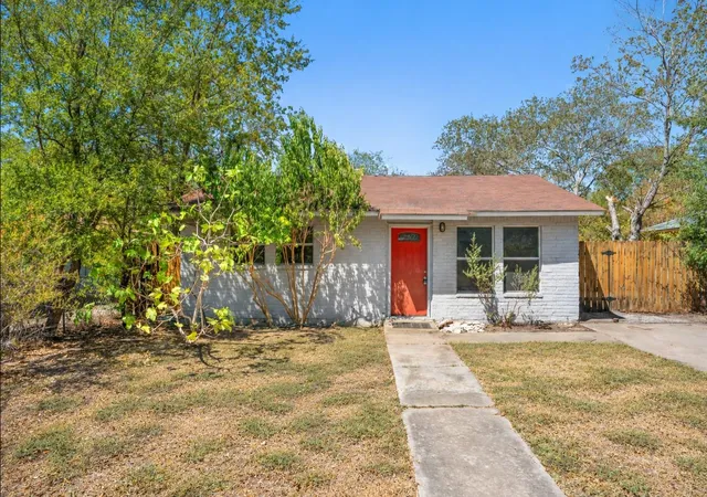 Photo 1 of Single family home for sale at 1304 Lily Ter, Austin, TX 78741 | MLS# 6708222 | Listing updated on 2026-09-28