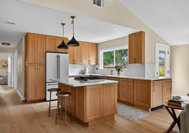 Photo 3 of Single family home for sale at 6806 Rearden Rd, Austin, TX 78745 | MLS# 9021255 | Listing updated on 2026-10-01