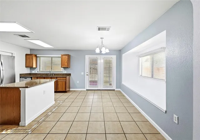 Photo 3 of Single family home for sale at 7516 Cats Eye Ln, Austin, TX 78747 | MLS# 2141225 | Listing updated on 2026-10-07