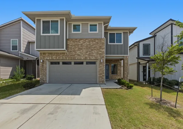 Single family home for sale at 7511 Traylor Cv, Austin, TX 78724 | MLS# 7321123