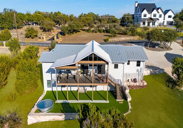 Single family home for sale at 4408 Hennig Dr, Austin, TX 78738 | MLS# 1057880