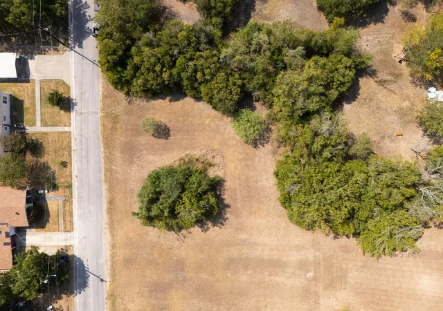 Land for sale at 1311 Hondo St, Lockhart, TX 78644 | MLS# 1656262