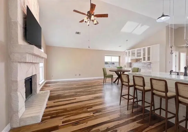 Photo 2 of Single family home for sale at 713 Dogwood Trl, Cedar Park, TX 78613 | MLS# 8202967 | Listing updated on 2026-10-27