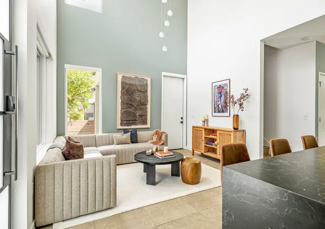 Photo 3 of Single family home for sale at 605 Brentwood St #1, Austin, TX 78752 | MLS# 6452672 | Listing updated on 2026-10-03
