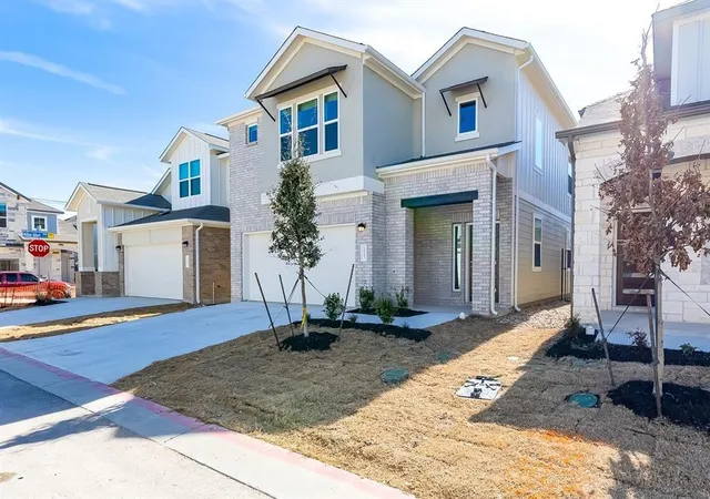 Photo 2 of Single family home for sale at 1005 Legend Milton Ln, Austin, TX 78748 | MLS# 5537062 | Listing updated on 2026-10-07