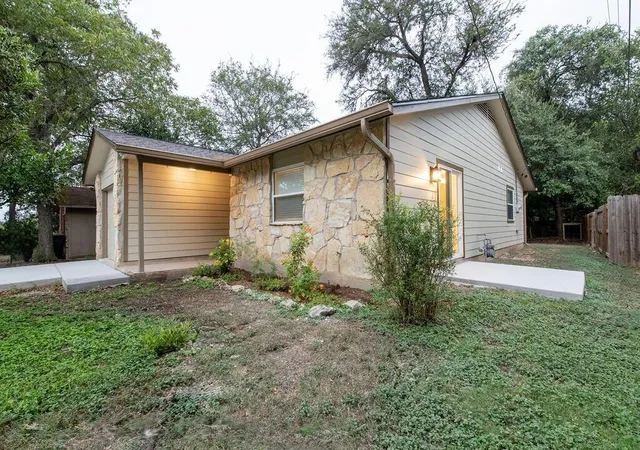 Photo 3 of Single family home for sale at 2018 Nevada St, San Marcos, TX 78666 | MLS# 7576042 | Listing updated on 2026-10-11