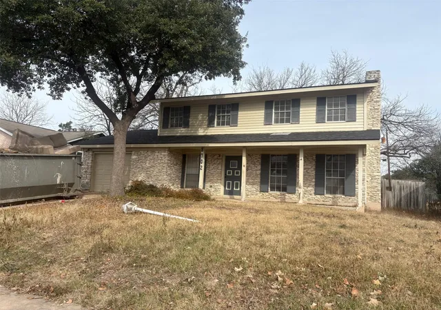 Single family home for sale at 8702 S Bridgeport Dr, Austin, TX 78758 | MLS# 3329146