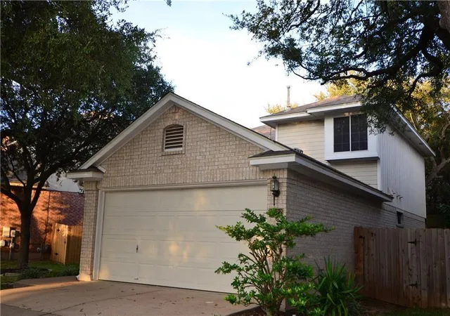 Photo 1 of Single family home for sale at 8322 Alvin High, Austin, TX 78729 | MLS# 2244141 | Listing updated on 2026-09-22