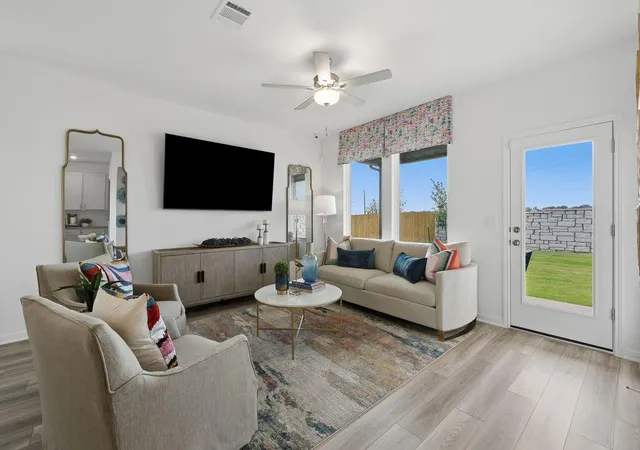 Photo 3 of Single family home for sale at 5824 Taunte Dr, Del Valle, TX 78617 | MLS# 2556264 | Listing updated on 2026-09-23