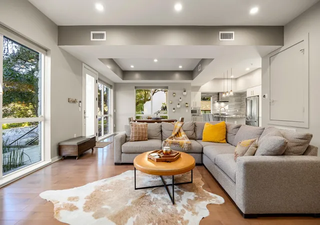 Photo 4 of Condo for sale at 2003 Wilson St #5, Austin, TX 78704 | MLS# 7867197 | Listing updated on 2026-09-24