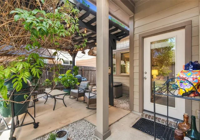 Photo 3 of Single family home for sale at 209 Rock Blf Ln, San Marcos, TX 78666 | MLS# 7382153 | Listing updated on 2026-10-29