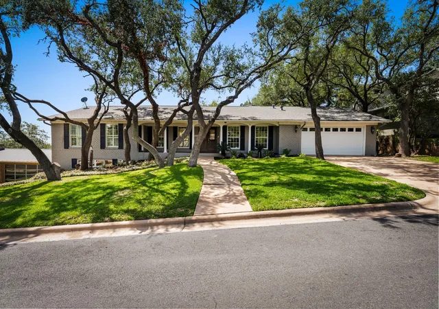 Photo 1 of Sale Pending at 3407 Mount Barker Dr, Austin, TX 78731 | MLS# 4481757 | Listing updated on 2026-10-11