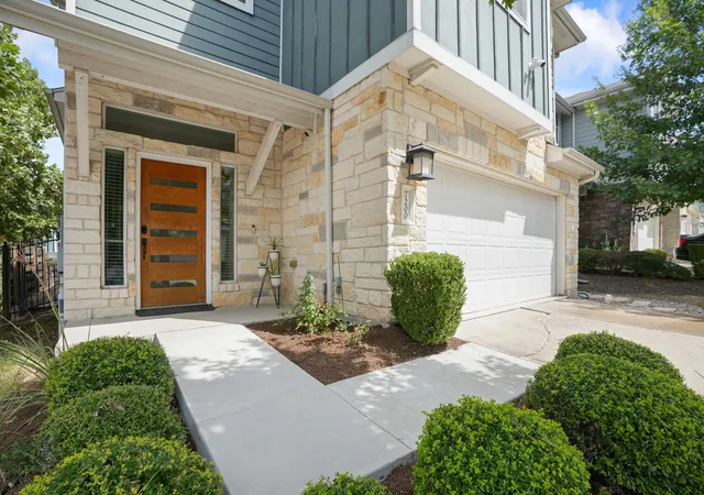Photo 2 of Single family home for sale at 7200 Cordelia Ct, Austin, TX 78741 | MLS# 4360232 | Listing updated on 2026-09-27