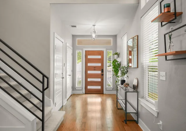 Photo 3 of Single family home for sale at 7200 Cordelia Ct, Austin, TX 78741 | MLS# 4360232 | Listing updated on 2026-09-27