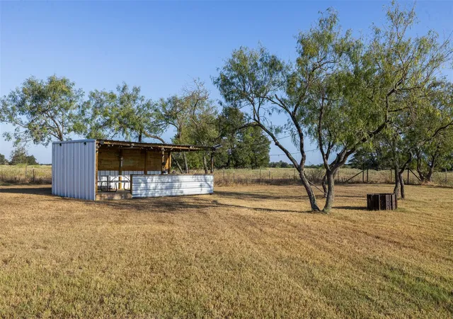 Photo 3 of Manufactured home for sale at 5238 County Rd 353, Gause, TX 77857 | MLS# 1438782 | Listing updated on 2026-09-24