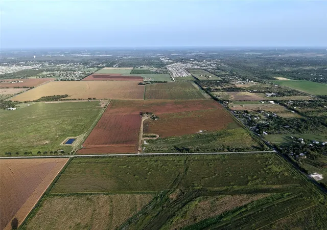 Photo 4 of Land for sale at 10365 Becker Ln, Del Valle, TX 78617 | MLS# 5062325 | Listing updated on 2026-10-09