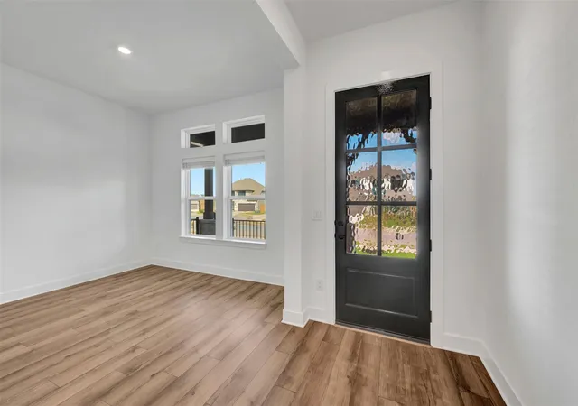 Photo 4 of Single family home for sale at 113 Pinyon Pine Dr, Bastrop, TX 78602 | MLS# 3117037 | Listing updated on 2026-10-29
