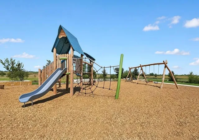 Photo 4 of Single family home for sale at 14137 Gilwell Dr, Del Valle, TX 78617 | MLS# 9511346 | Listing updated on 2026-09-23