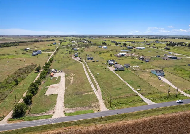 Photo 1 of Manufactured home for sale at 110 Pvr 965 Rd, Taylor, TX 76574 | MLS# 5066738 | Listing updated on 2026-09-23