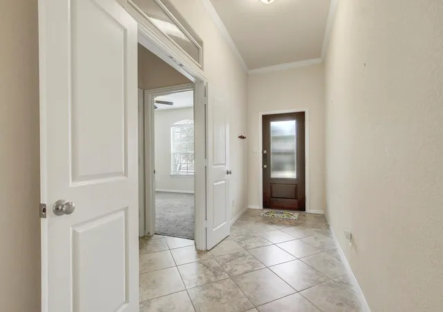Photo 3 of Single family home for sale at 1275 Chad Dr, Round Rock, TX 78665 | MLS# 5533412 | Listing updated on 2026-10-06