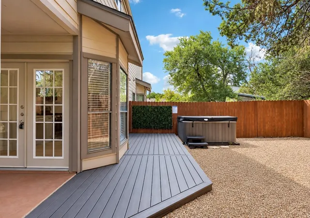 Photo 4 of Condo for sale at 8302 Bradford Edward Cv #B, Austin, TX 78759 | MLS# 4247314 | Listing updated on 2026-10-13
