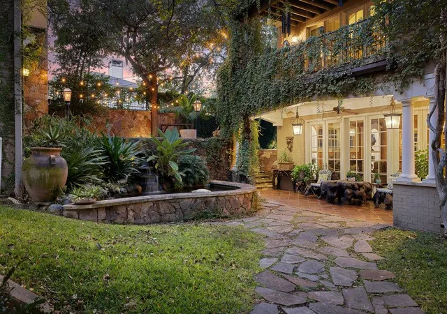 Photo 3 of Single family home for sale at 3101 Bowman Ave, Austin, TX 78703 | MLS# 1423938 | Listing updated on 2026-10-26